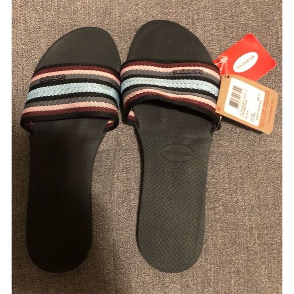 Havaianas Sandals Size 7/8 - Picture 2 of 6